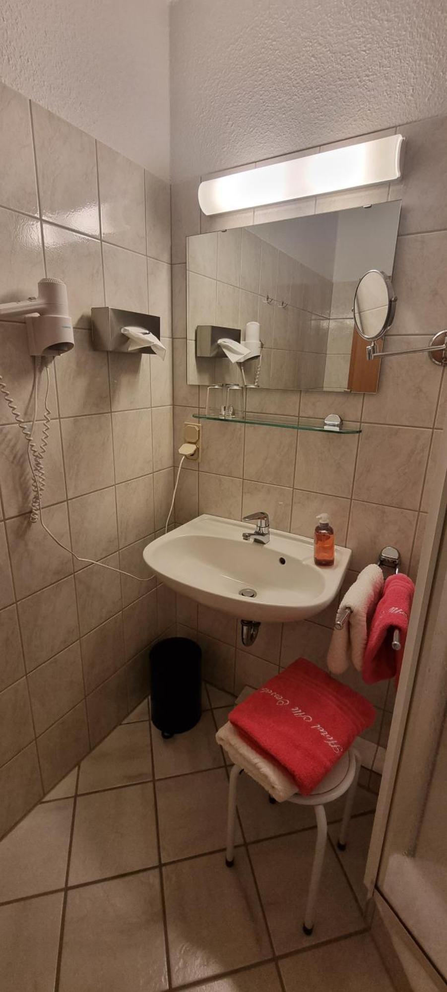 Hotel Alt Oesselse Sarstedt Room photo